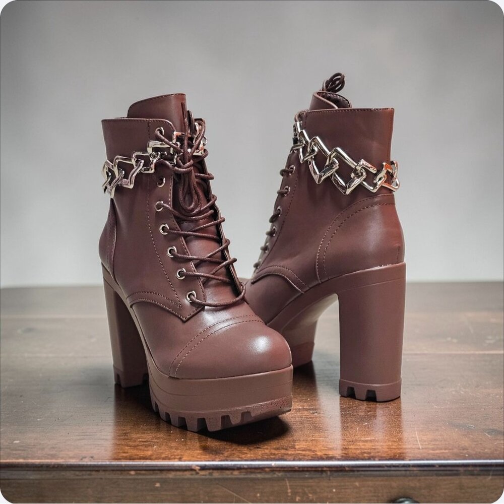 Mocha Platform Chunky-Heeled Lace-Up Ankle Boots With Chain Detail & Side Zipper
